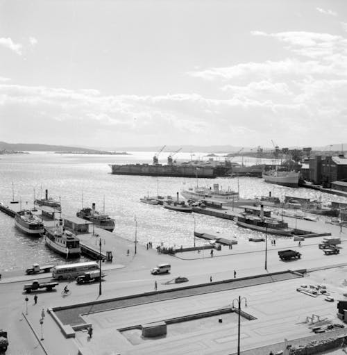 20181114 Oslo Havn Honnørbrygga Båttrafikk1951 1953